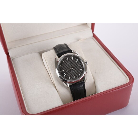 OMEGA Seamaster Aqua Terra Grey Teak Dial 38.5mm Auto Men's Watch +Box & Cards - Picture 3 of 12